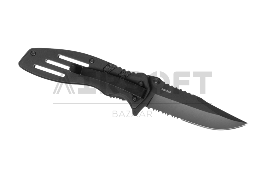 Extreme Ops SWA24S Serrated Folder